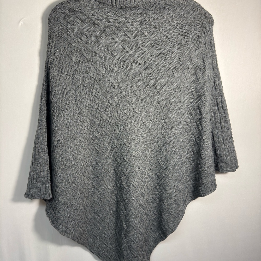 New York & Company Charcoal‎ Knit Poncho NWT